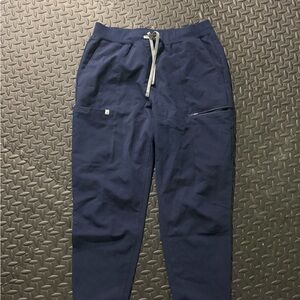Women’s Navy Scrub Pants Fabletics (High-Rise On-Call Scrub Jogger)